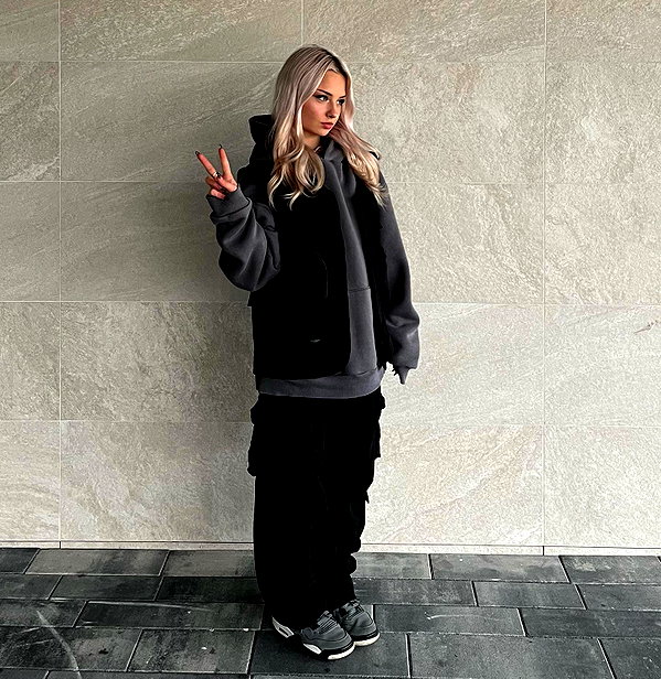 kiara.jlks instagram image archive image