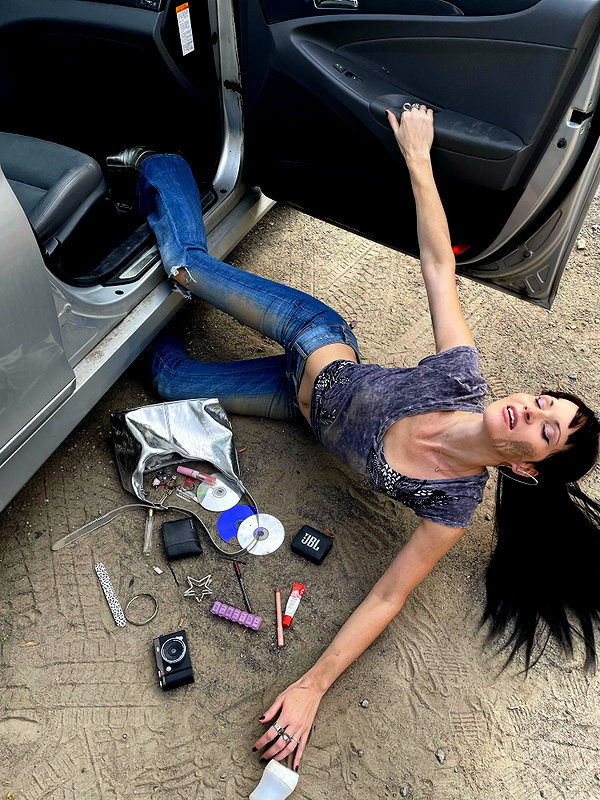 Archived image from @cherrylenaa on Instagram