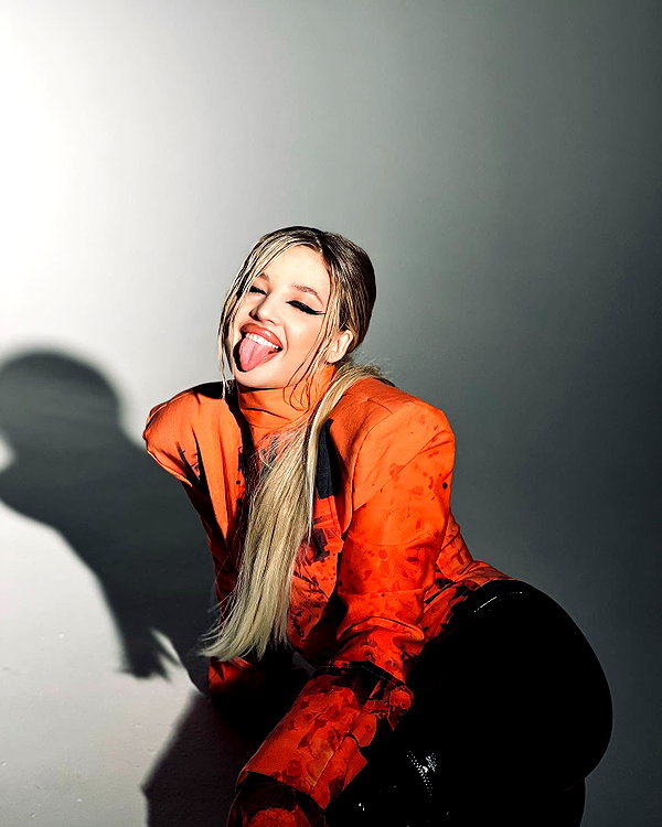 pokrov90 instagram image archive image