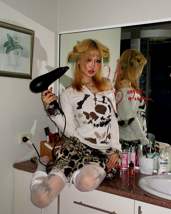 angelwithashotgunxx instagram image archive image