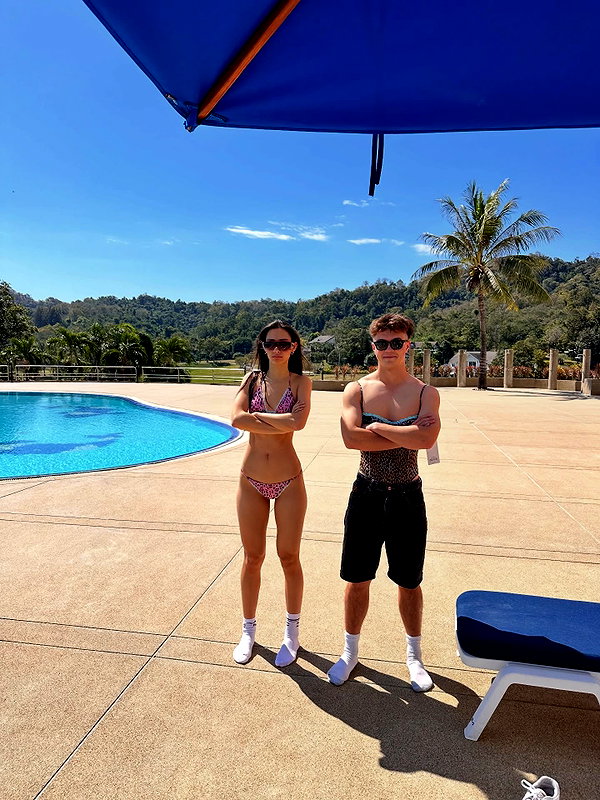 cait.knight instagram image archive image