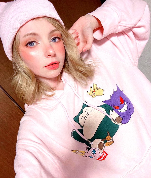 peachmilky_ instagram image archive image
