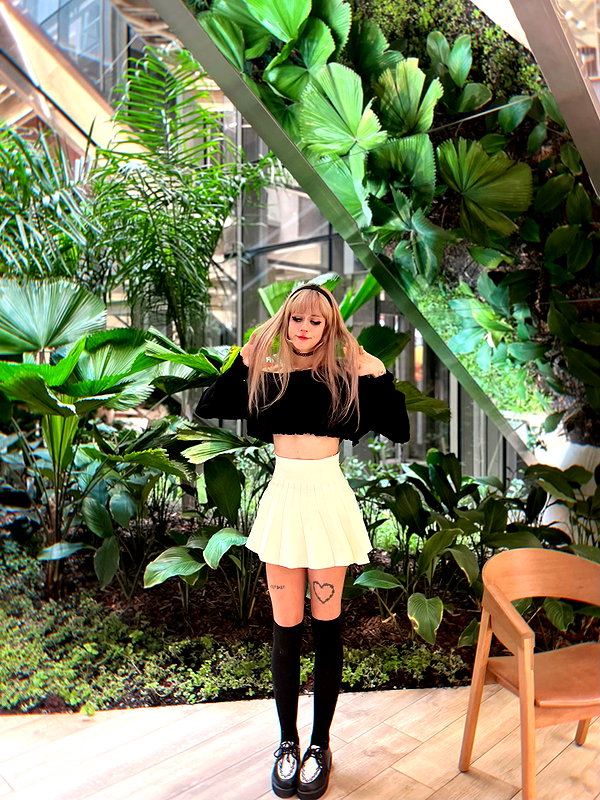 jadelaverne instagram image archive image