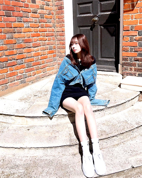 e.11lie instagram image archive image