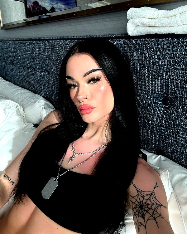 gabs.z.x instagram image archive image
