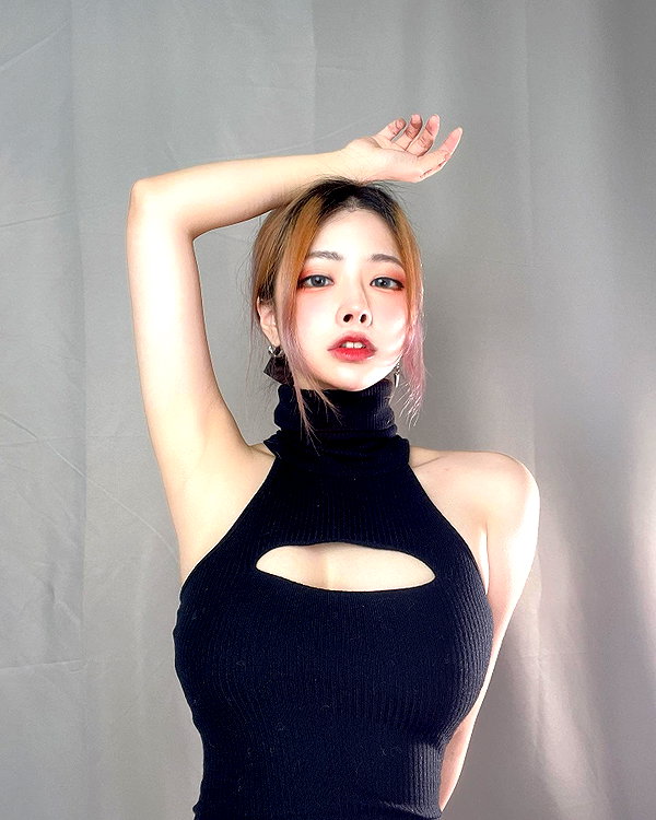 erokochiba instagram image archive image