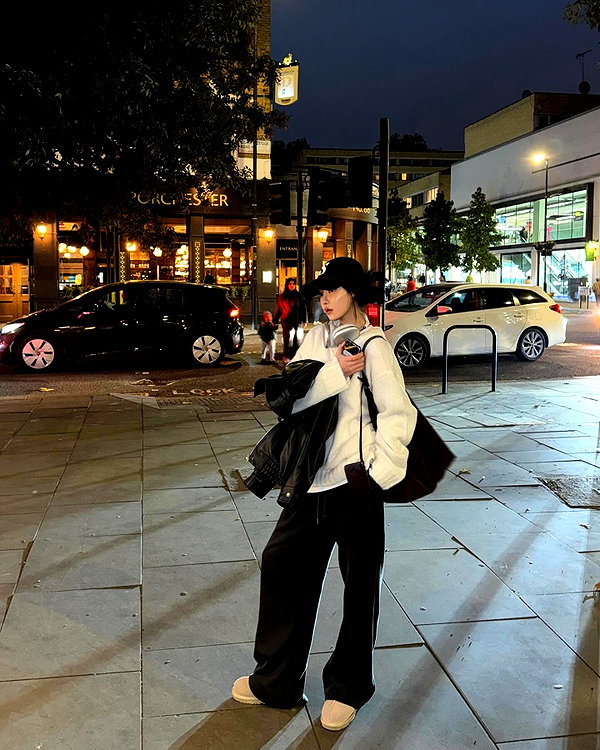 daxbin instagram image archive image