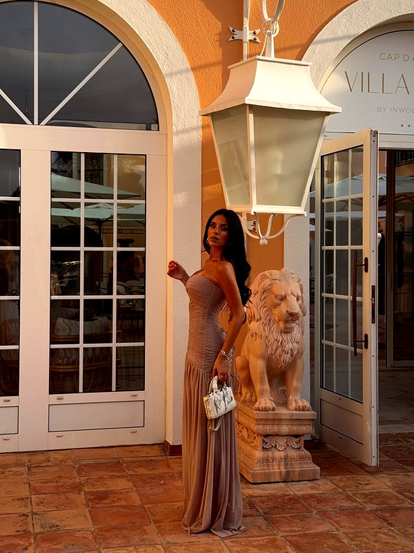 zoeliss instagram image archive image