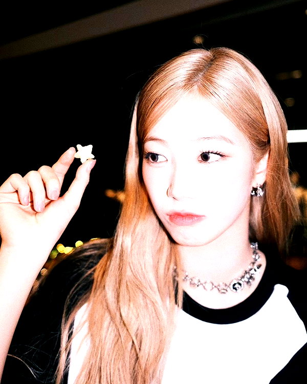 zuhazana instagram image archive image