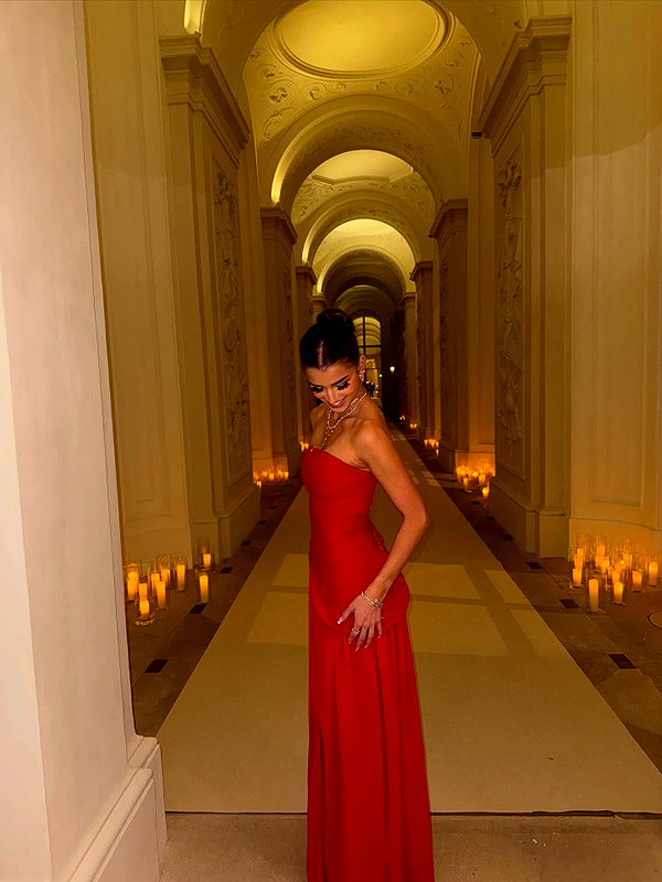 brookemonk instagram image archive image