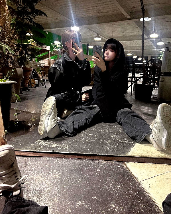 olzlonz instagram image archive image