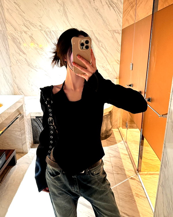 daxbin instagram image archive image