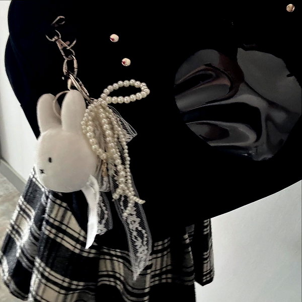 mennyaah instagram image archive image