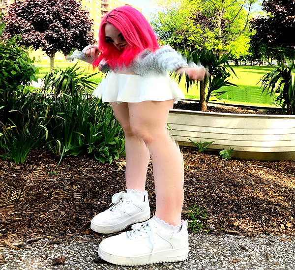 danielle.mercedie instagram image archive image