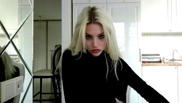 anya4everr instagram image archive image