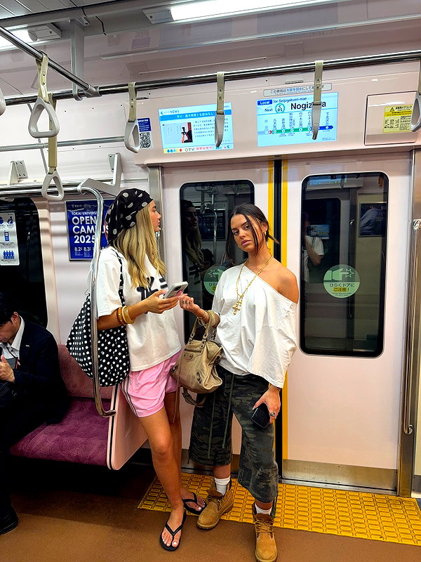 sophadophaa_ instagram image archive image