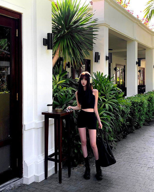daxbin instagram image archive image