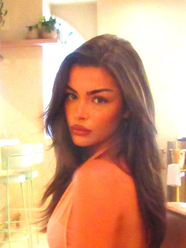 oliviaphillipps instagram image archive image