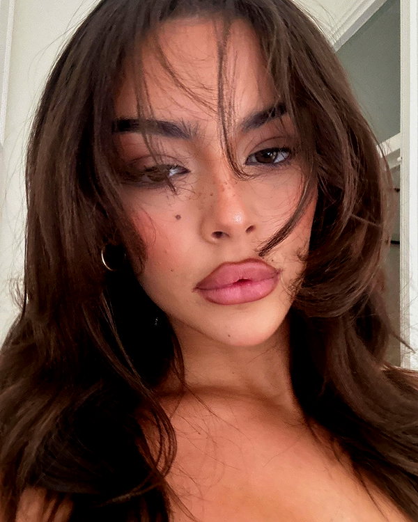 oliviaphillipps instagram image archive image
