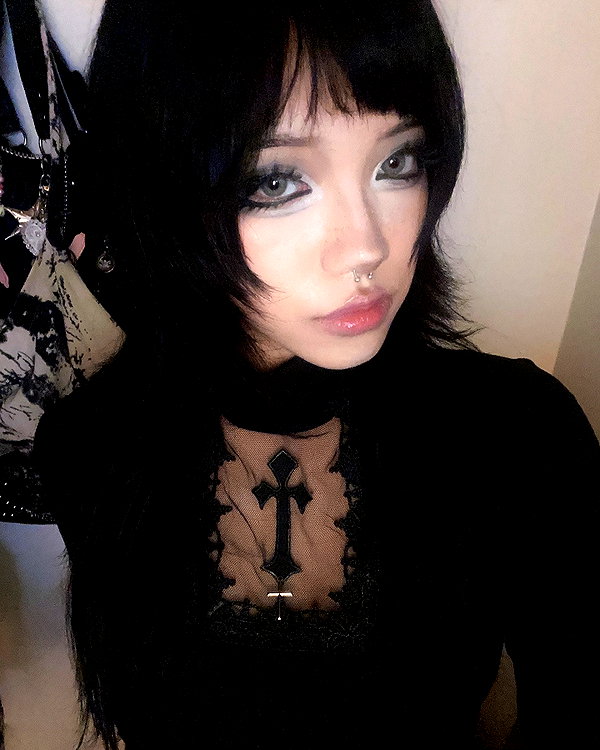 Archived image from @danvyee on Instagram