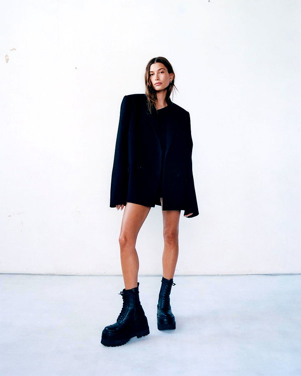 haileybieber instagram image archive image