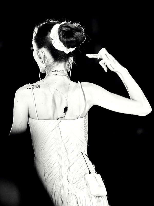 arianagrande instagram image archive image