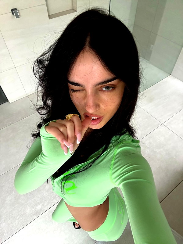ellachristo instagram image archive image