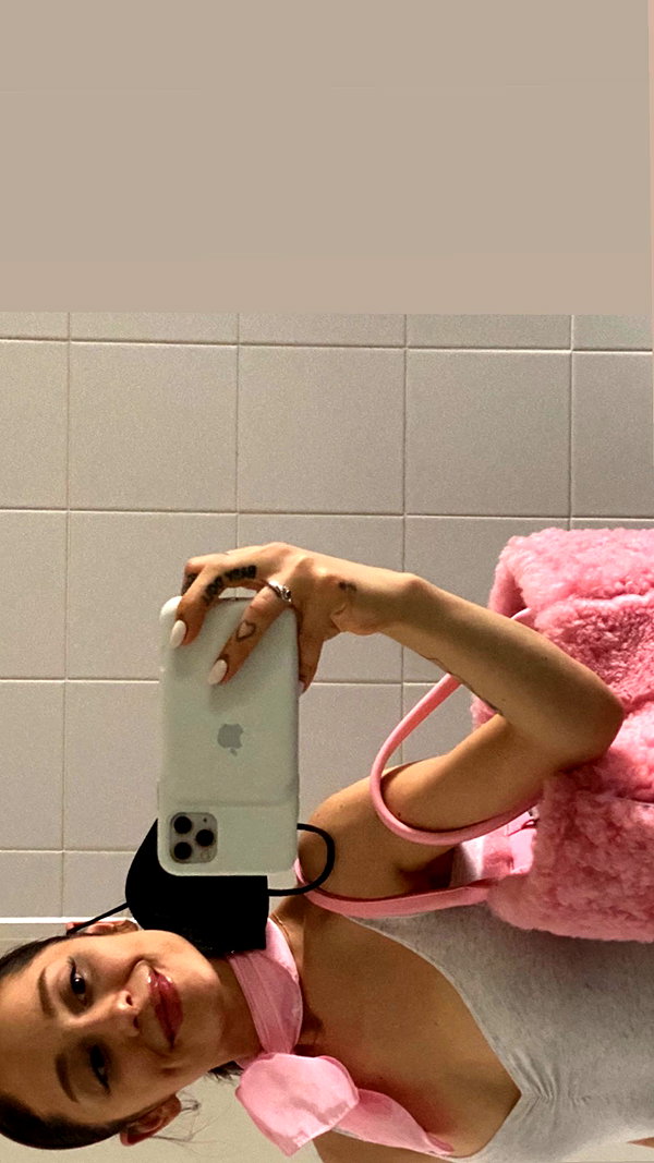 arianagrande instagram image archive image