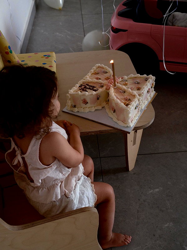 barzomer instagram image archive image