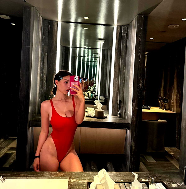 sophiemudd instagram image archive image