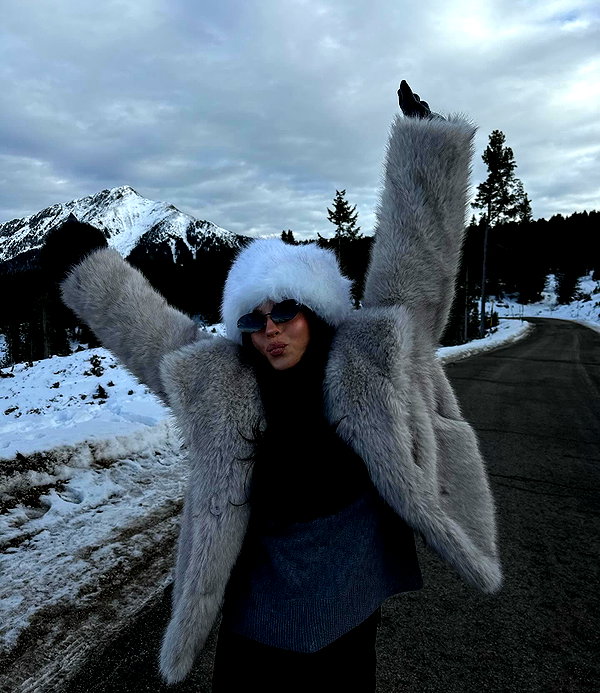 zoeliss instagram image archive image