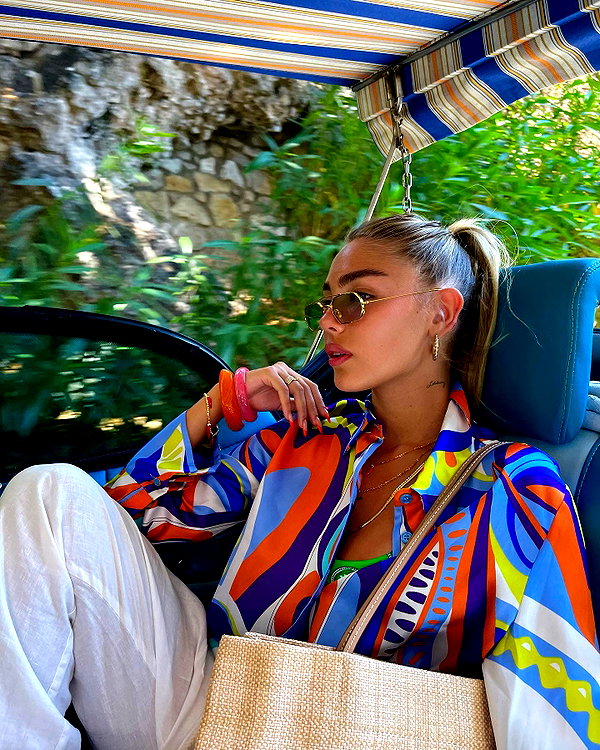 maya.keyy instagram image archive image