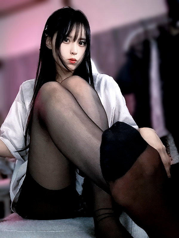 yamikumo_leisa instagram image archive image