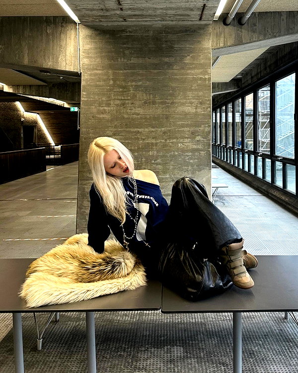 girlcalledluca instagram image archive image