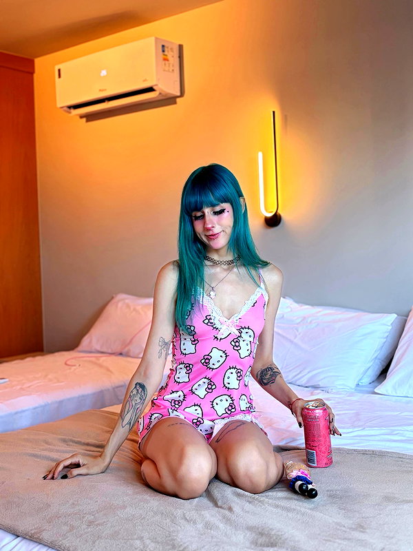 jadelaverne instagram image archive image