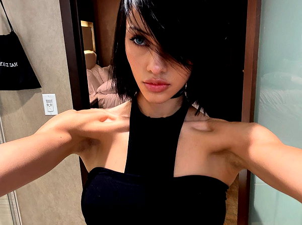 leonanaomii instagram image archive image