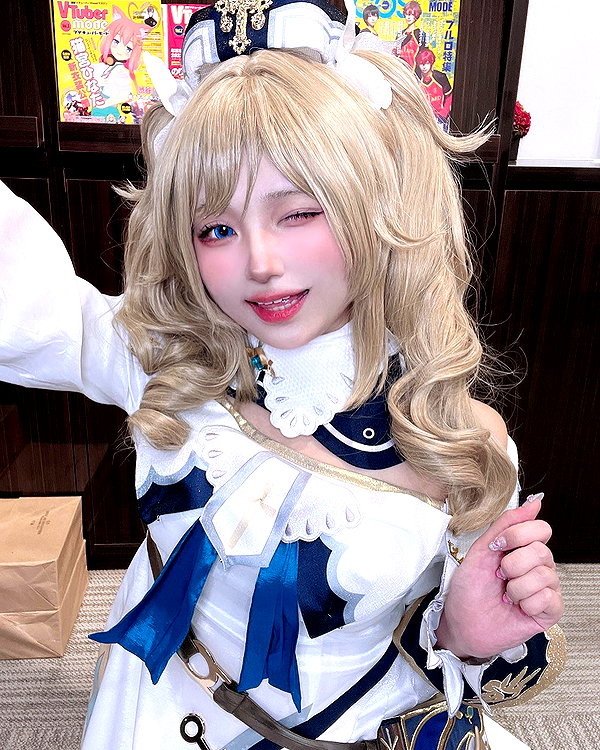 purinn_cos instagram image archive image