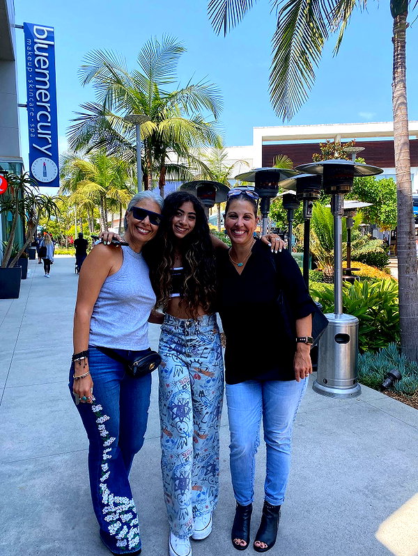 Archived image from @skyleraboujaoude on Instagram
