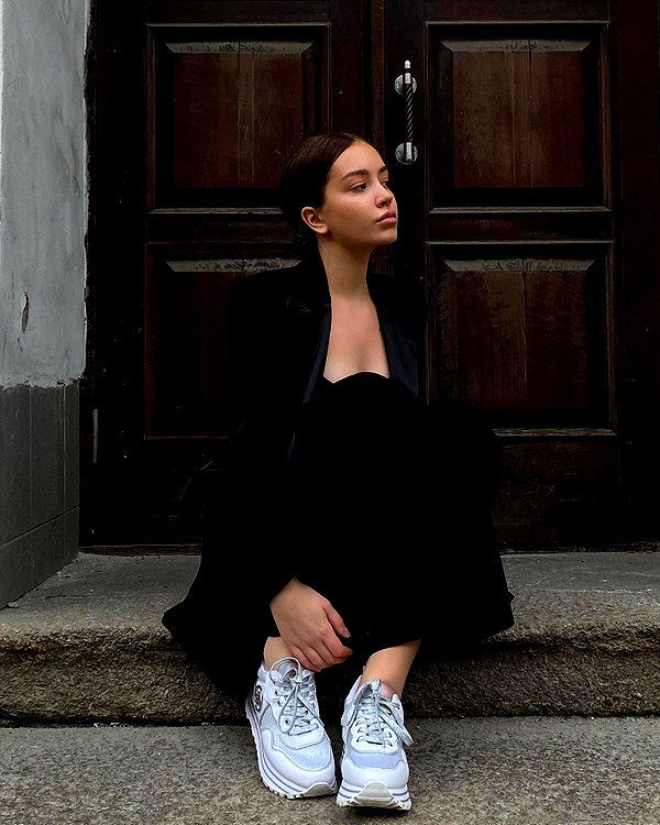 veroni22ka instagram image archive image