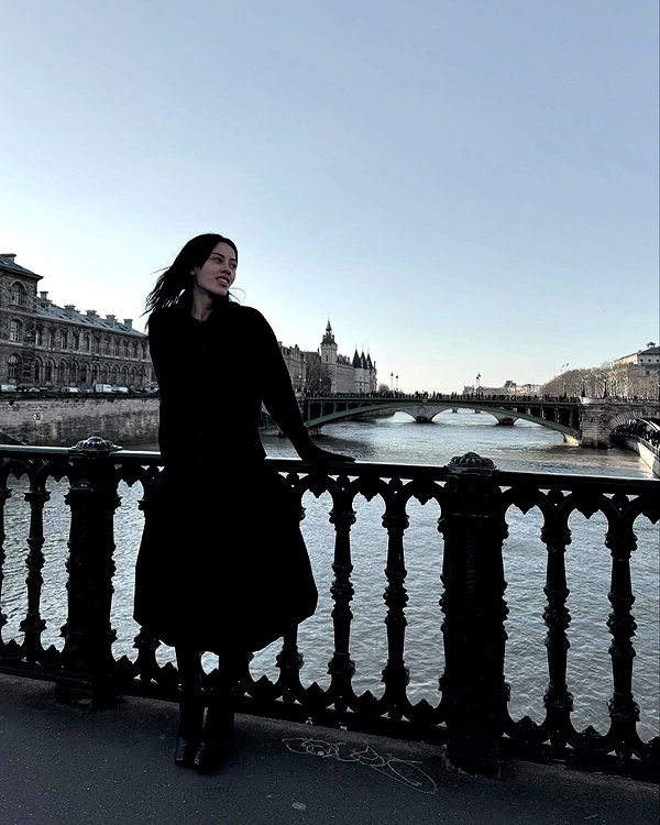 leonanaomii instagram image archive image