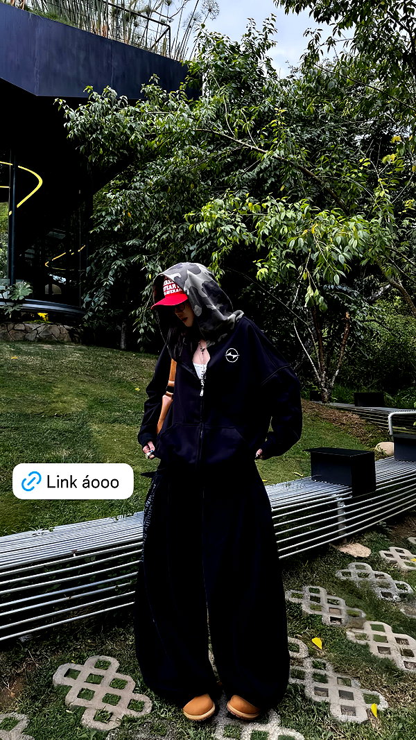 Archived image from @thyenn___ on Instagram