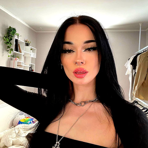 gabs.z.x instagram image archive image