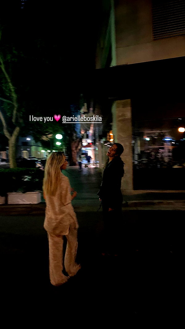 Archived image from @refaella_twina on Instagram