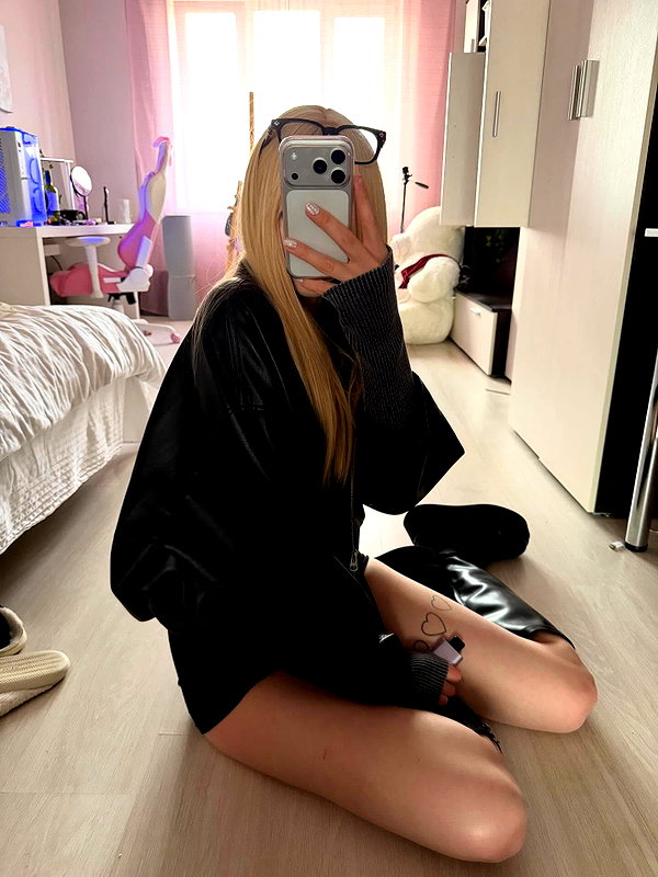 uno.clown instagram image archive image