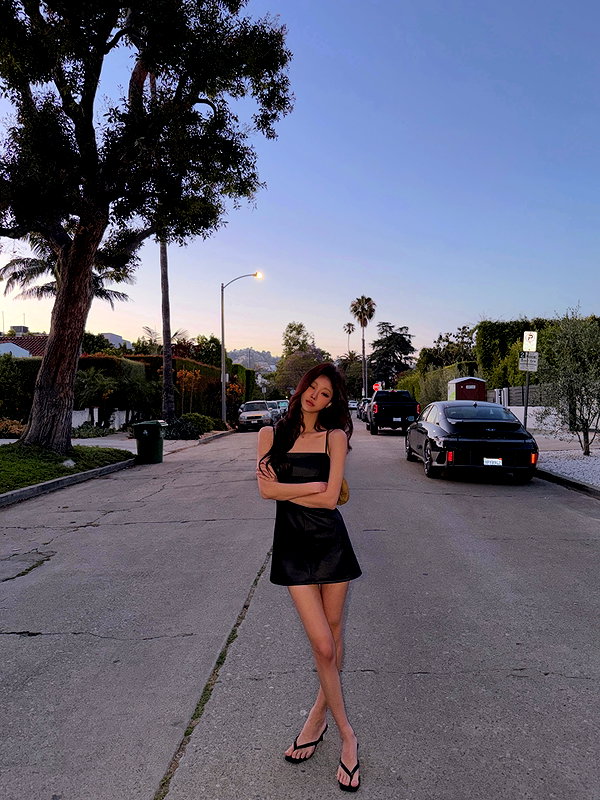 daxbin instagram image archive image