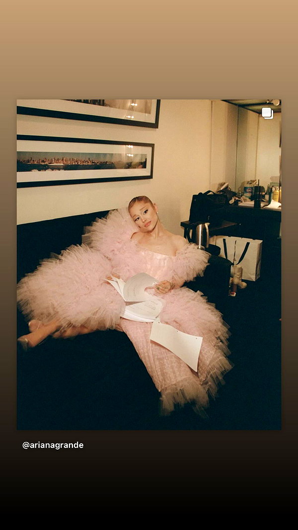 arianagrande instagram image archive image