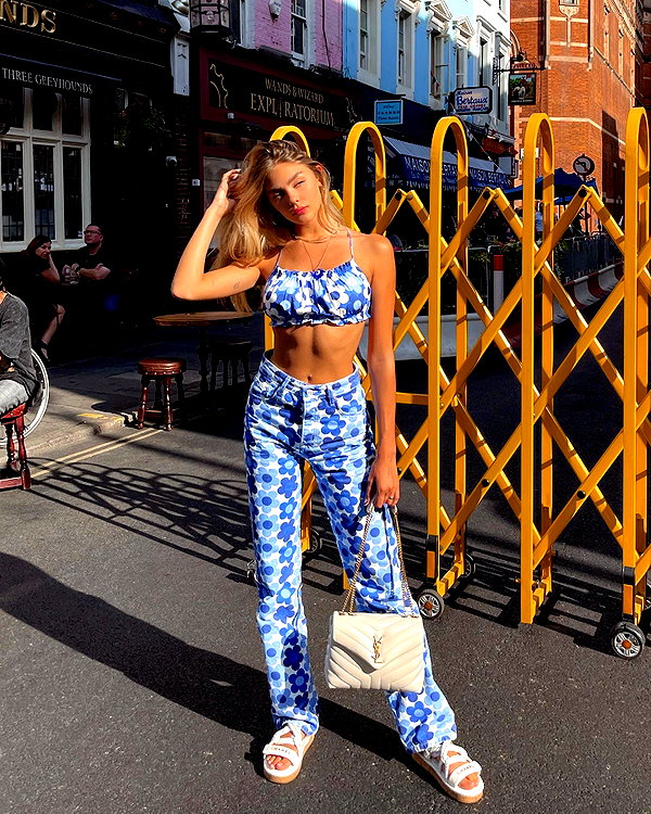 maya.keyy instagram image archive image