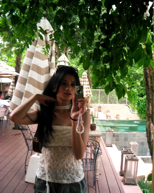 ratusfy_ instagram image archive image