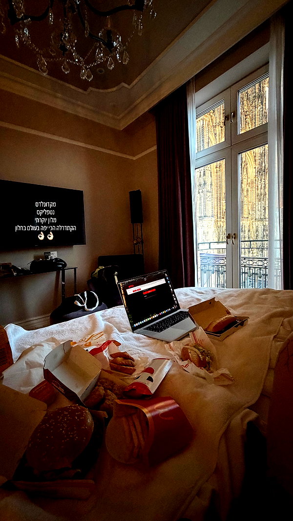 karin_orhov instagram image archive image