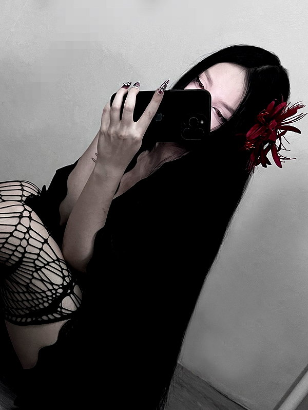 glowmoonshorty instagram image archive image